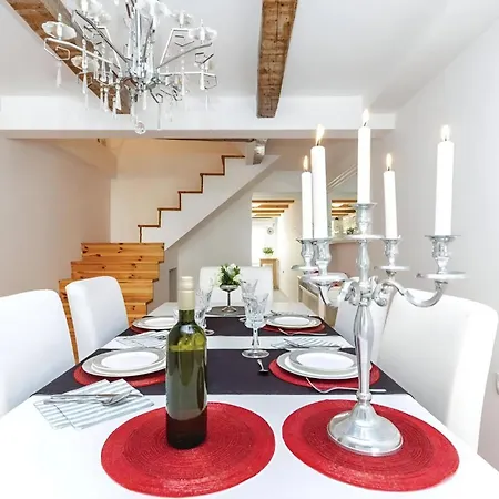 Apartmán Historic Seafront House *