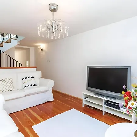 Apartmán Historic Seafront House *