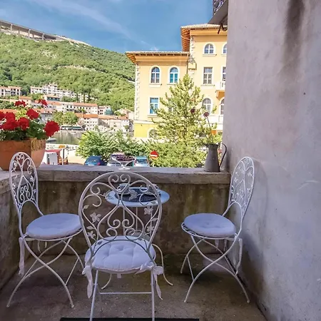 Charming Old Captain's House With Sea View